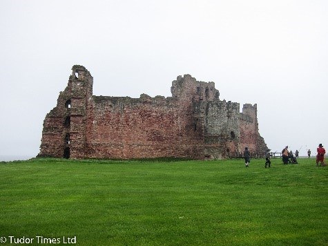 Ruins Of Tantallon Castle © Tudor Times Ltd 2016