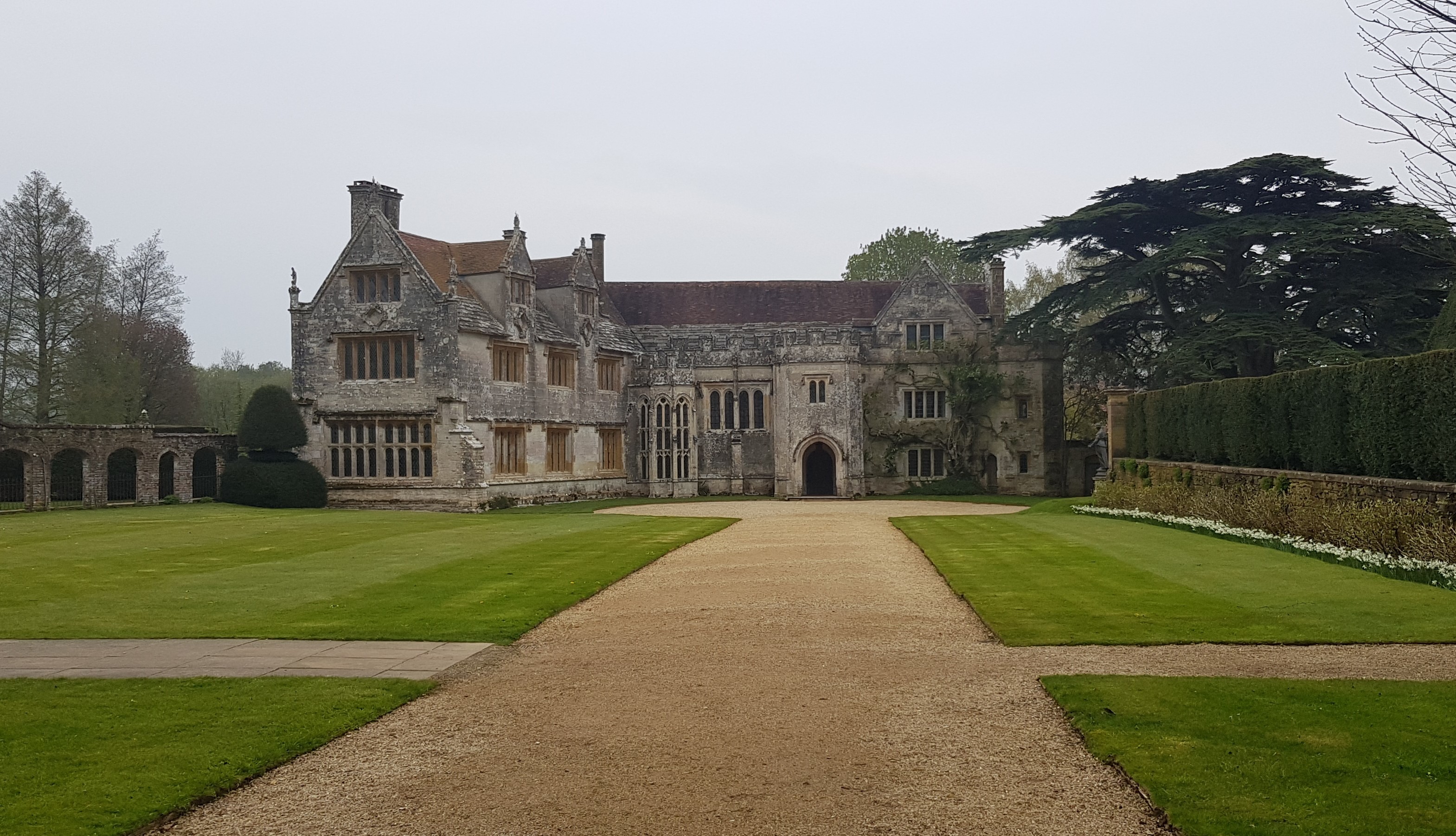 1  Athelhampton House