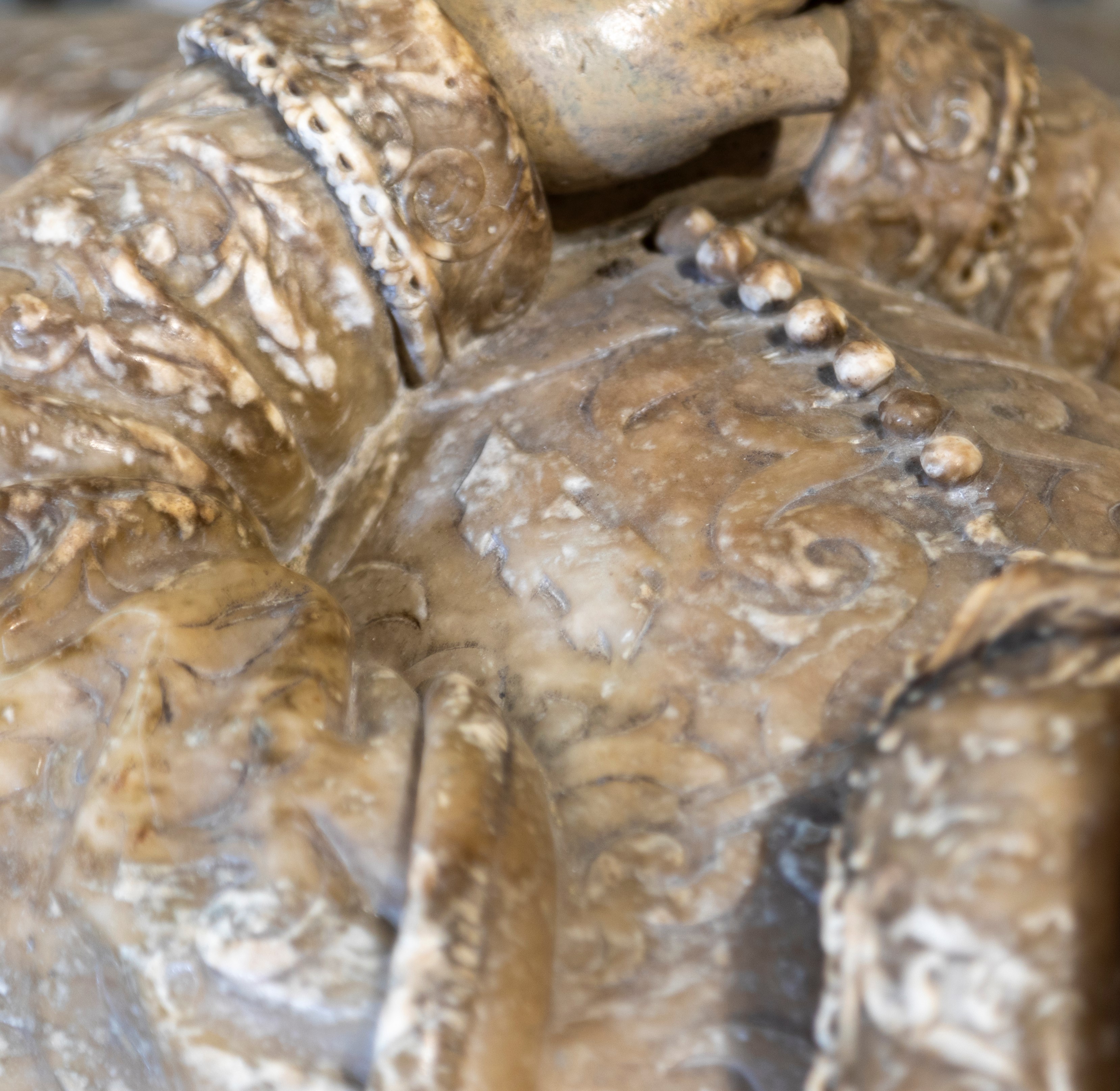 6 Impe Effigy Detail 2 © The Collegiate Church Of St  Mary Warwick