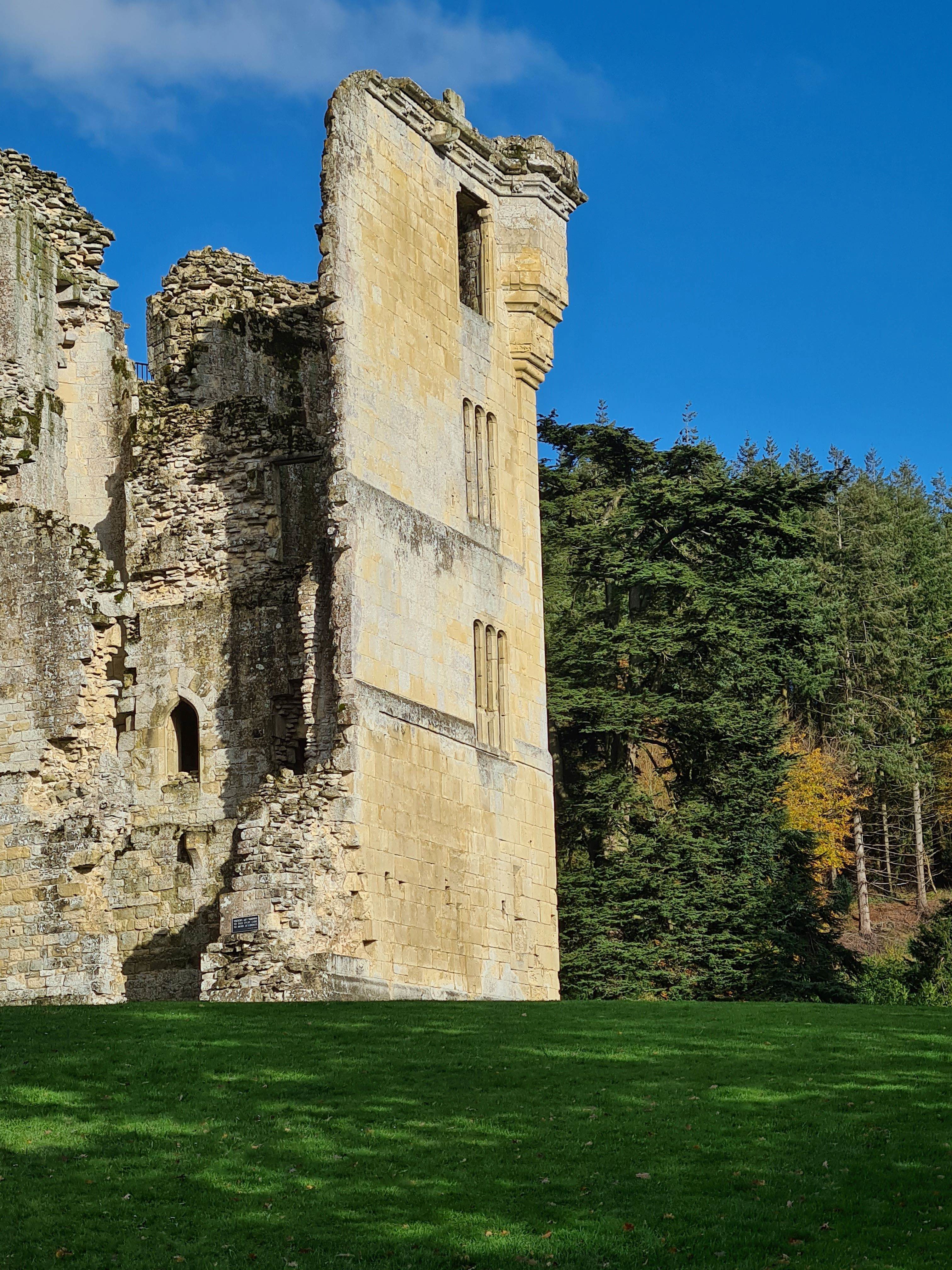 9  Wardour Castle Reduced