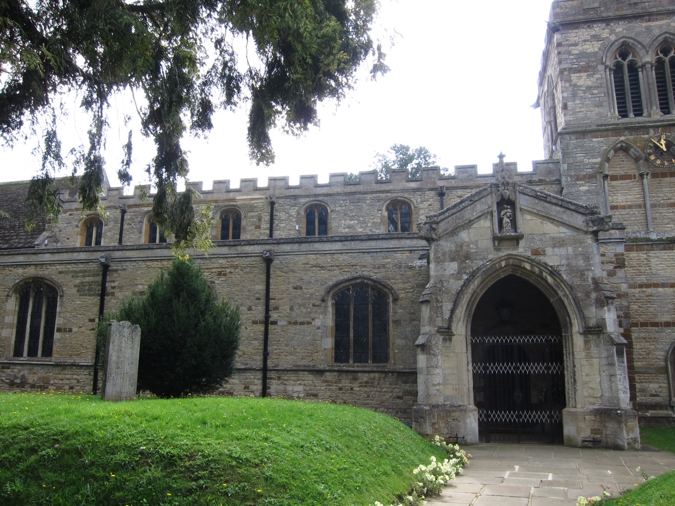 Burton-Latimer-Church-near-Kettering