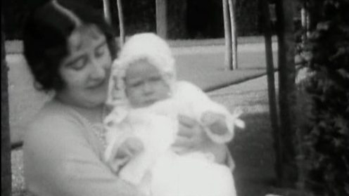 Queen-as-baby