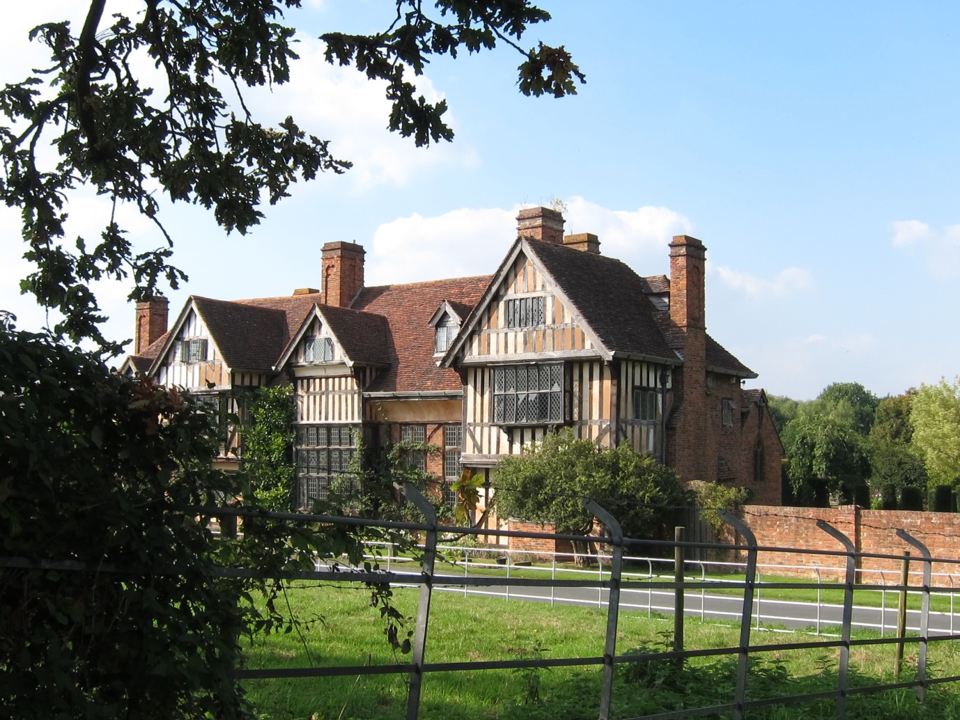 Remodelled-Wick-Manor