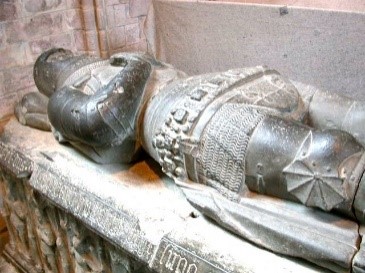 Tomb-of-Alexander-Stewart-Earl-of-Buchan-the-‘Wolf-of-Badenoch’-1343-–-1405