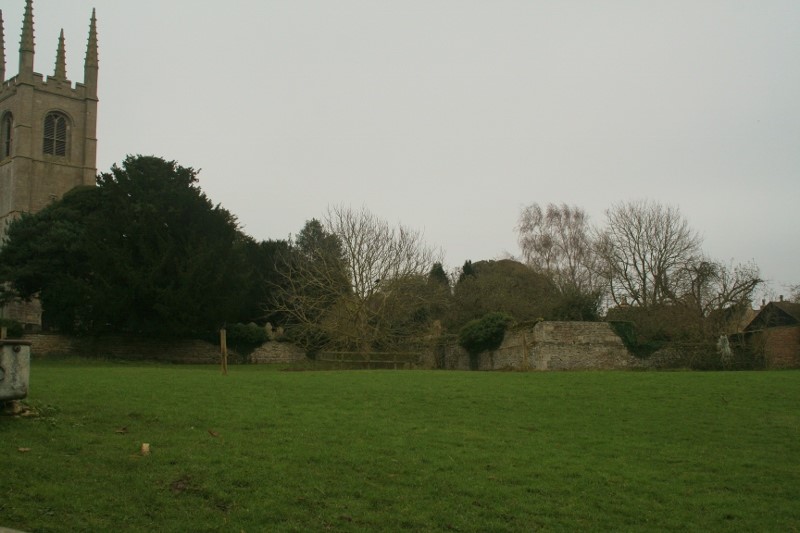 Collyweston-Church-and-location-of-palace-garden-©-Tudor-Times-Ltd-2015