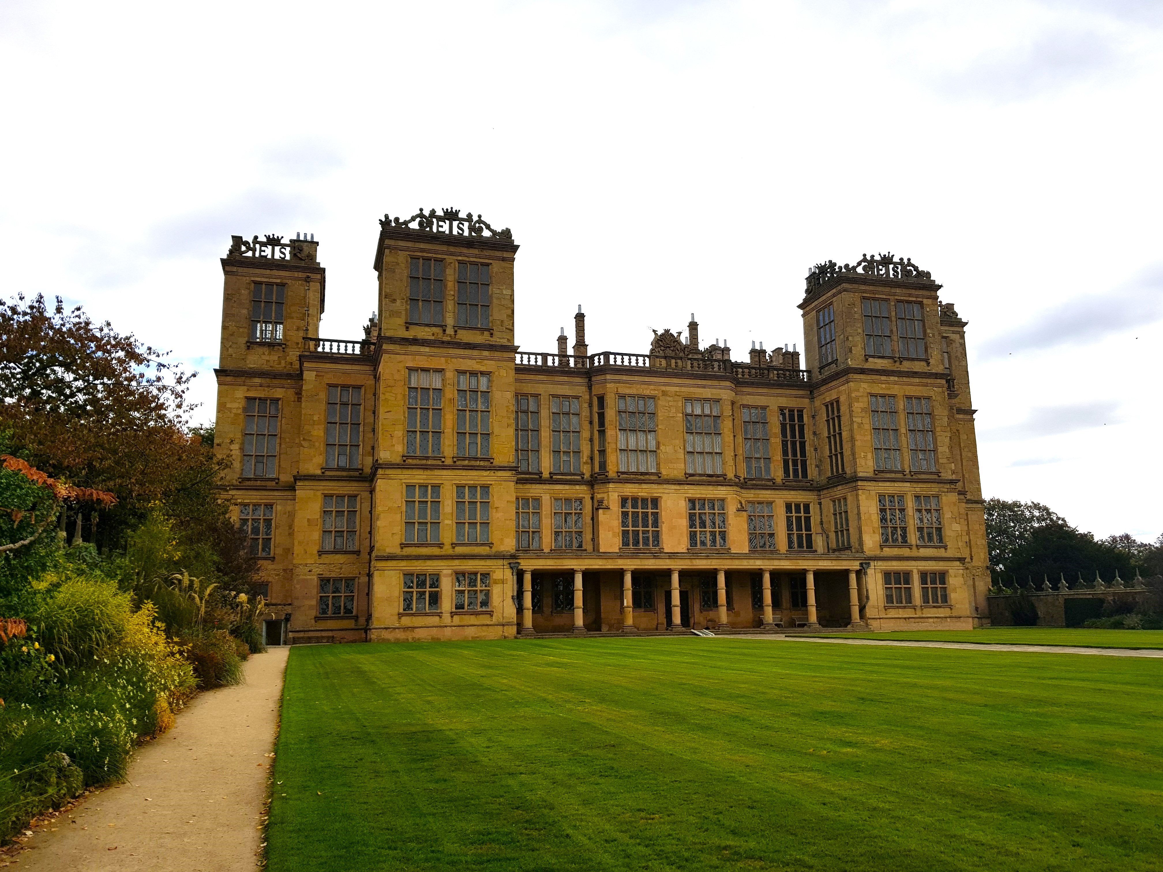 Hardwick Hall Dr Reduced