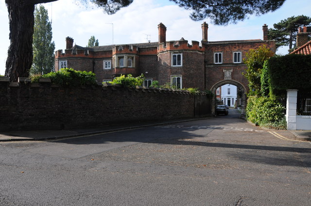 Richmond-Gatehouse-3