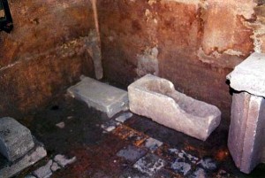 Tomb-of-George-Duke-of-Clarence-and-Isabel-Neville-Duchess-of-Clarence