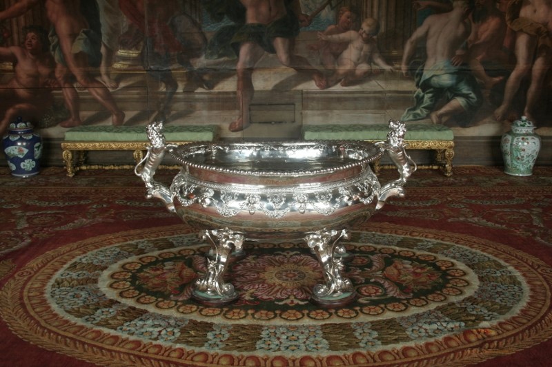 Wine-cooler-in-Heaven-Room-©-Copyright-Tudor-Times-Ltd-2015