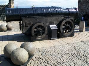 Mons-Meg-James-IVs-huge-cannon